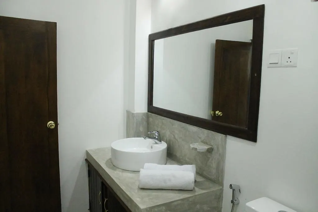 Heavens Holiday Resort Tennekumbura 3*,  Sri Lanka