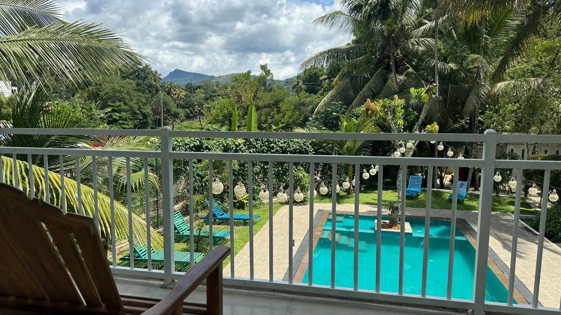 Heavens Holiday Resort Tennekumbura 3*,  Sri Lanka