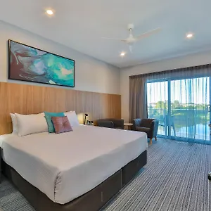 Western Hotel North Lakes